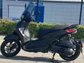 Piaggio Beverly 400 S HPE | 2600km | DEALER GARANTIE | 2024 Zwart - thumbnail 6