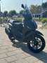 Piaggio Beverly 400 S HPE | 2600km | DEALER GARANTIE | 2024 Zwart - thumbnail 1