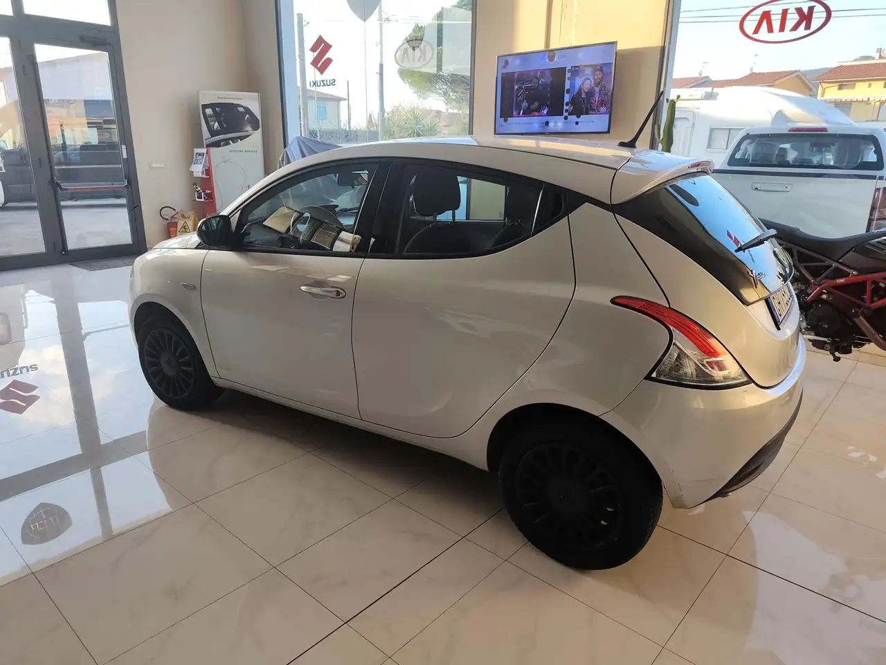 Lancia Ypsilon 2022