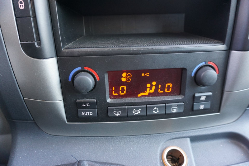 Citroen Jumpy HDi 120 FAP Club L2 Kombi (8 Sitze) — photo 12