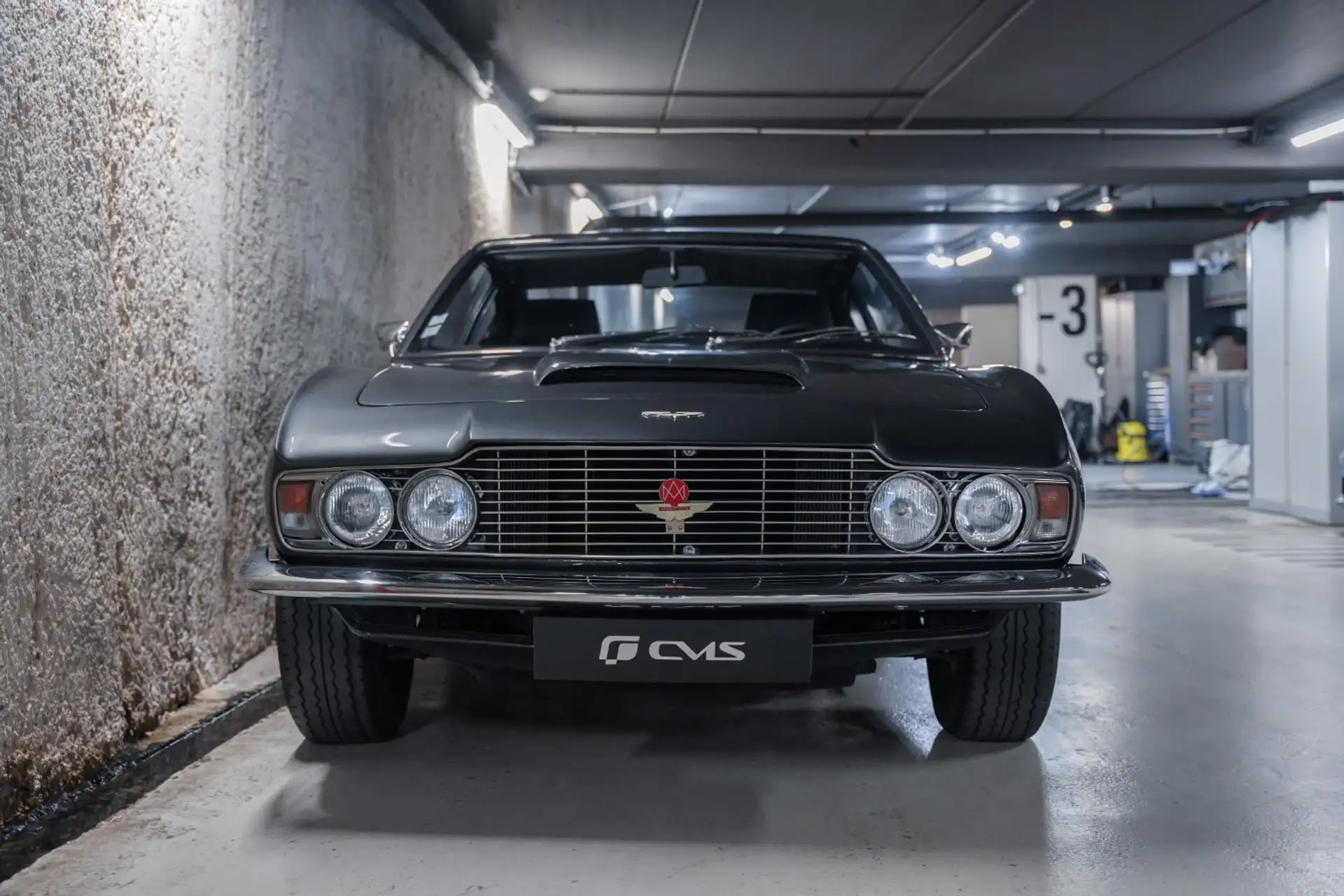 애스턴마틴 DBS 1969 건메탈 사진 2