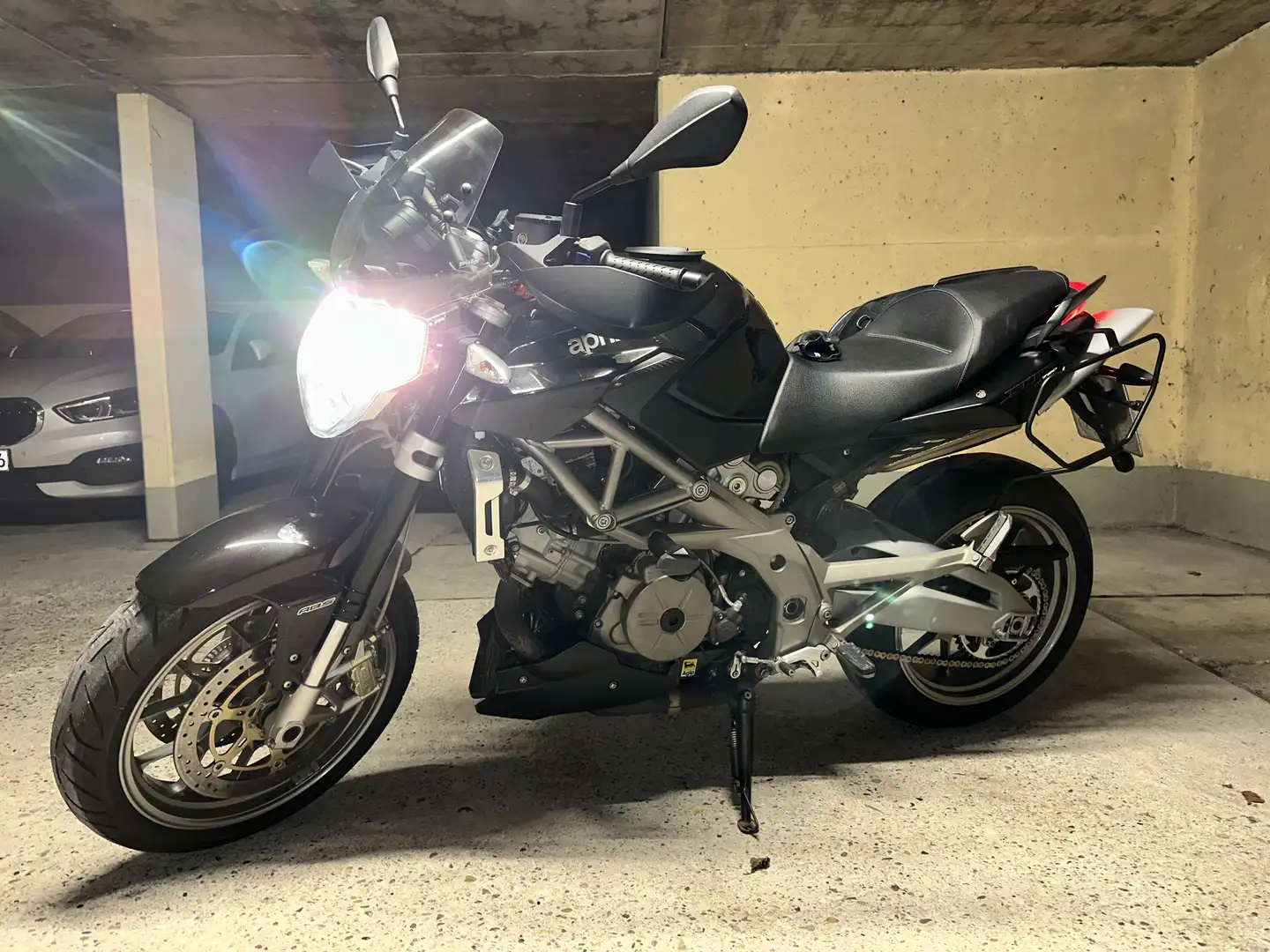 Aprilia Shiver 750 sl Schwarz - 2