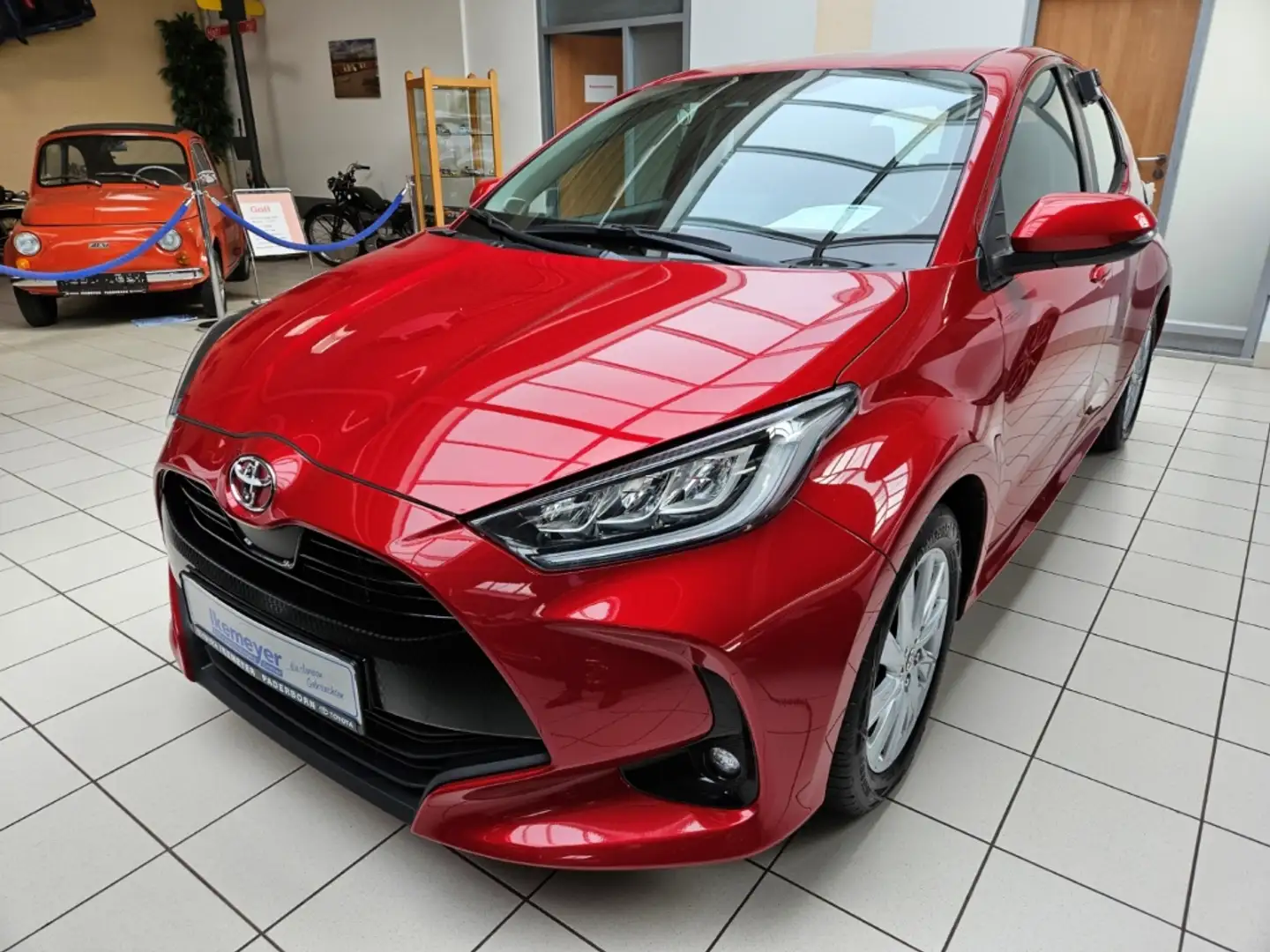 Toyota Yaris 1.5 Team DK Sitzheizung Lenkradheizung Klimaautoma Rouge - 1