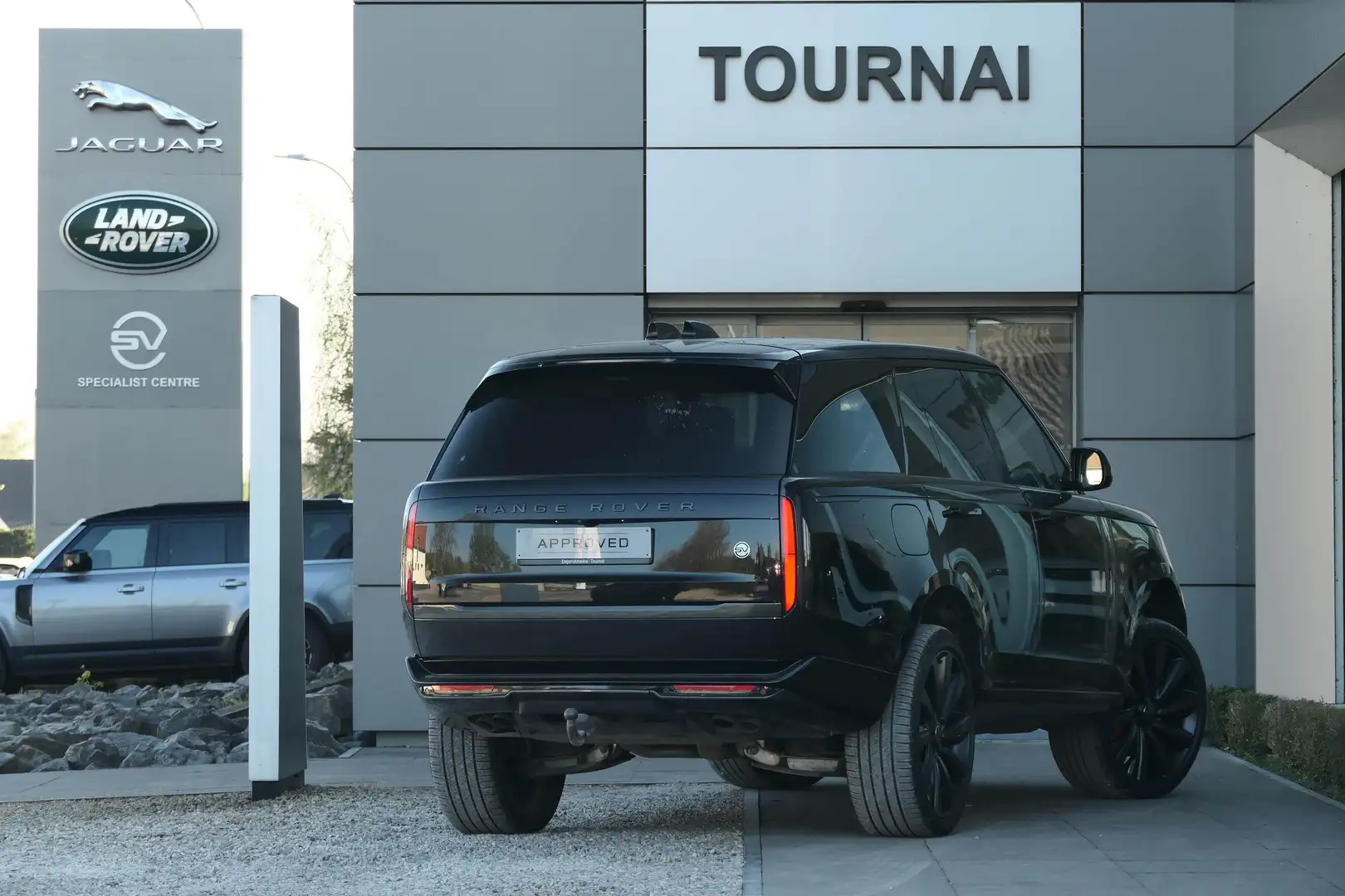 Land Rover Range Rover - SWB P615 SV AWD Auto. 25MY Nero - 2