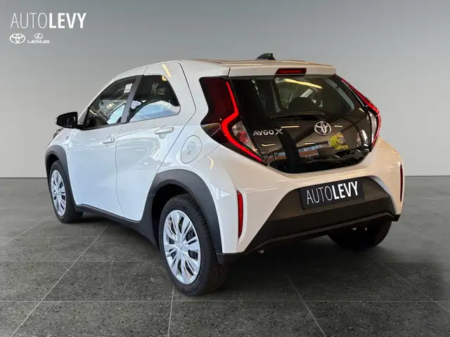 Toyota Aygo X view 4