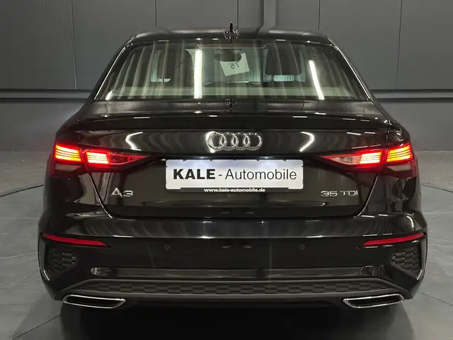 Audi A3 view 4