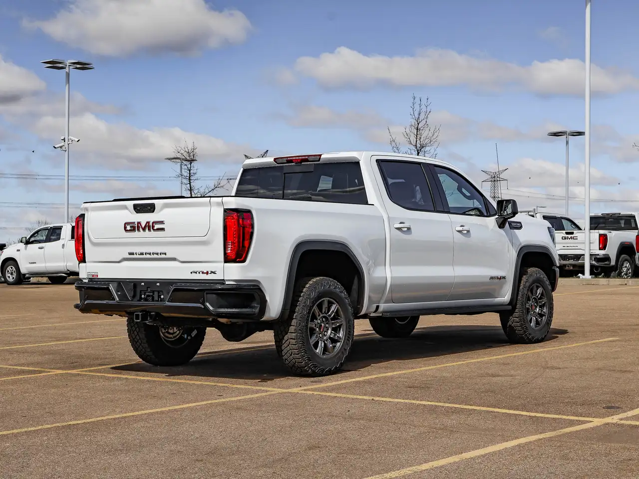 GMC Sierra 1500 photo GMC Sierra 1500