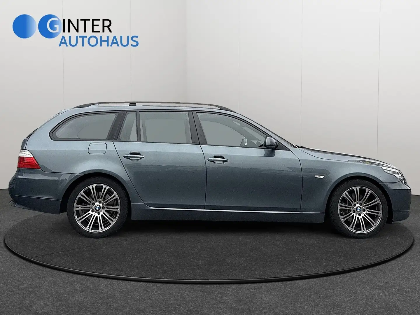 BMW 525 d Touring Edition Lifestyle*Head-Up*2.Hand* Bleu - 2