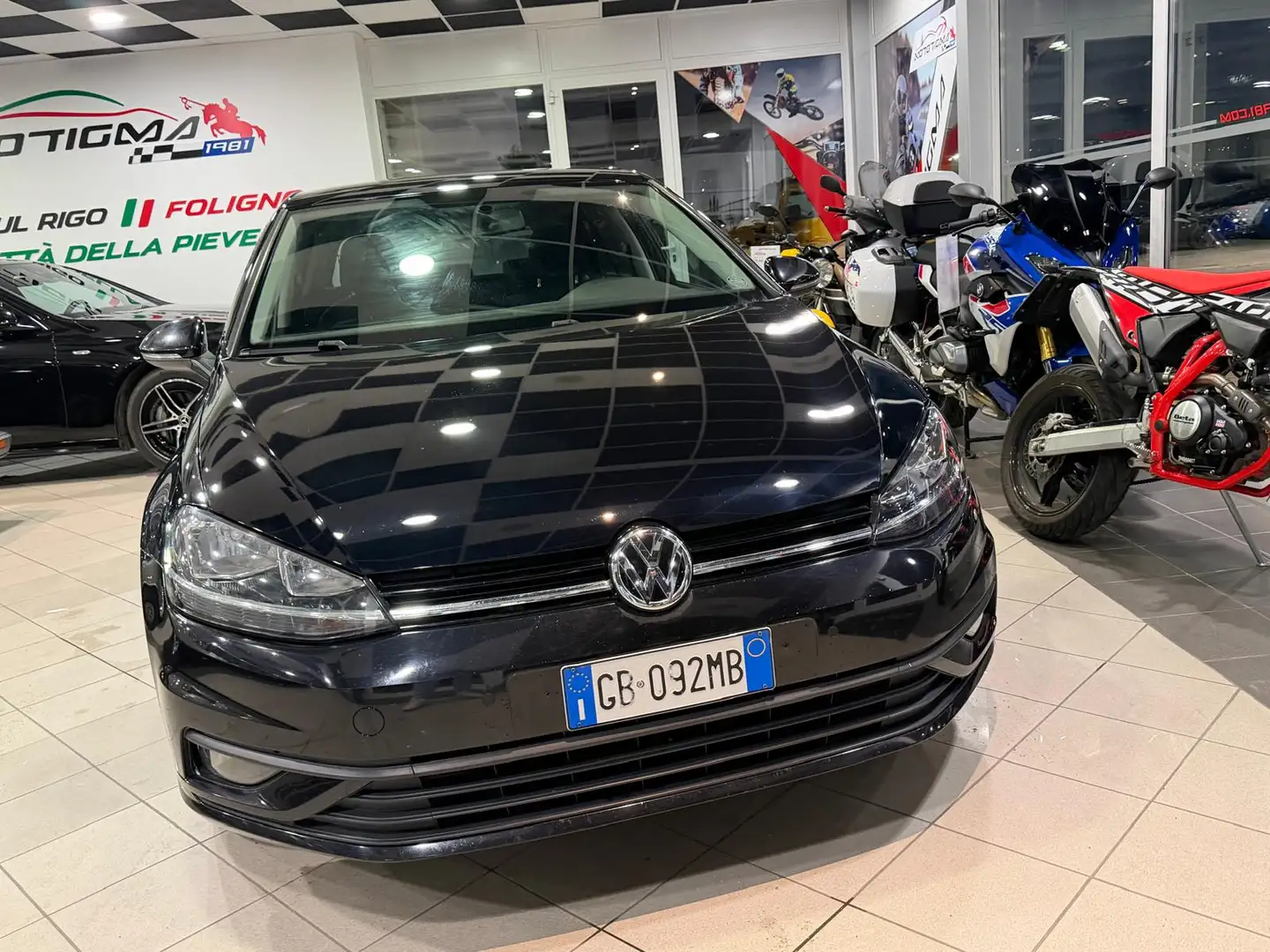 Volkswagen Golf Golf 5p 1.6 tdi Business 115cv Noir - 2