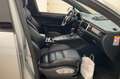 Porsche Macan Turbo SportDesign 440cv Plateado - thumbnail 8