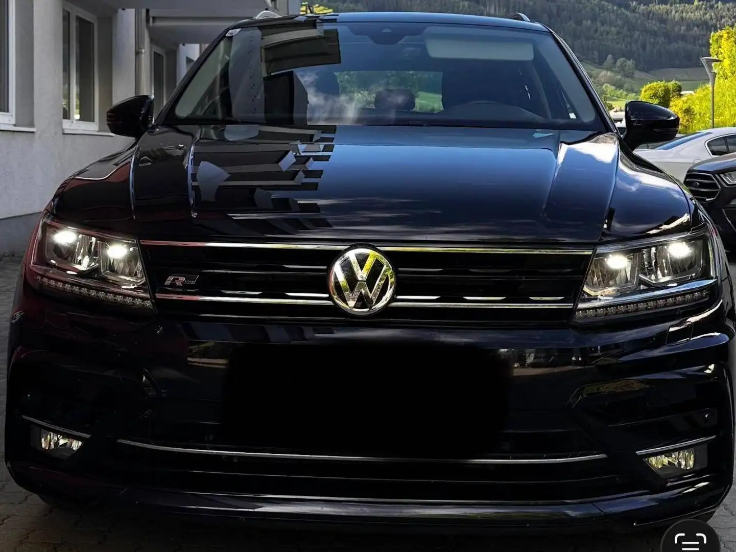 Volkswagen Tiguan Tiguan 2,0 TDI SCR Comfortline DSG Comfortline Schwarz - 2
