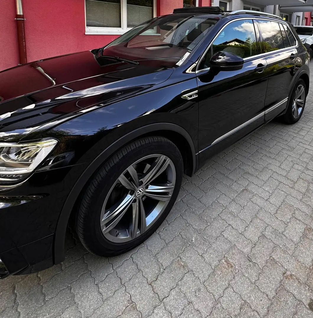 Volkswagen Tiguan Tiguan 2,0 TDI SCR Comfortline DSG Comfortline Schwarz - 1