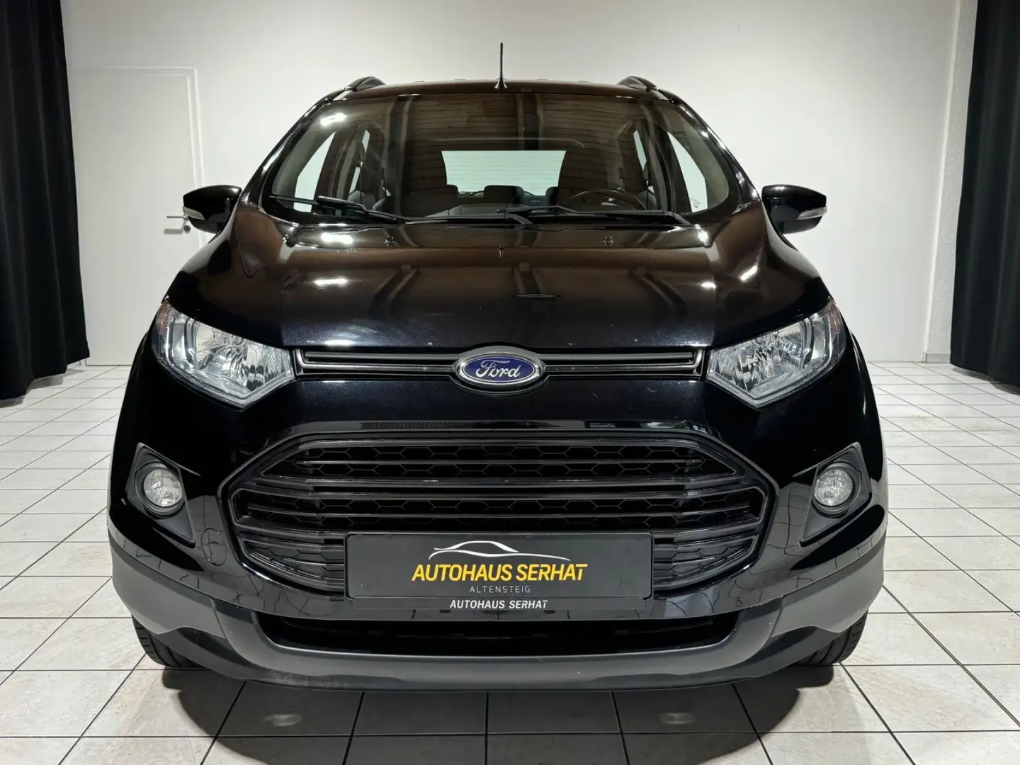 Ford EcoSport Titanium *PDC*TEMP*SITZHZG*MFL*AHK* Schwarz - 2