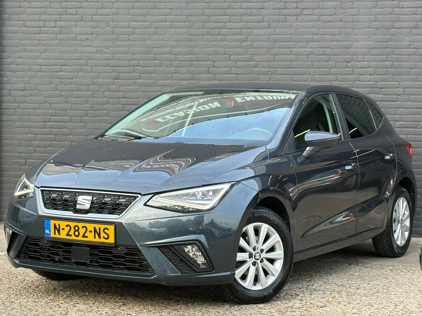 SEAT Ibiza 1.0 TSI Style | NAVI |LED| CRUISE | PDC | AIRCO | Grau - 1