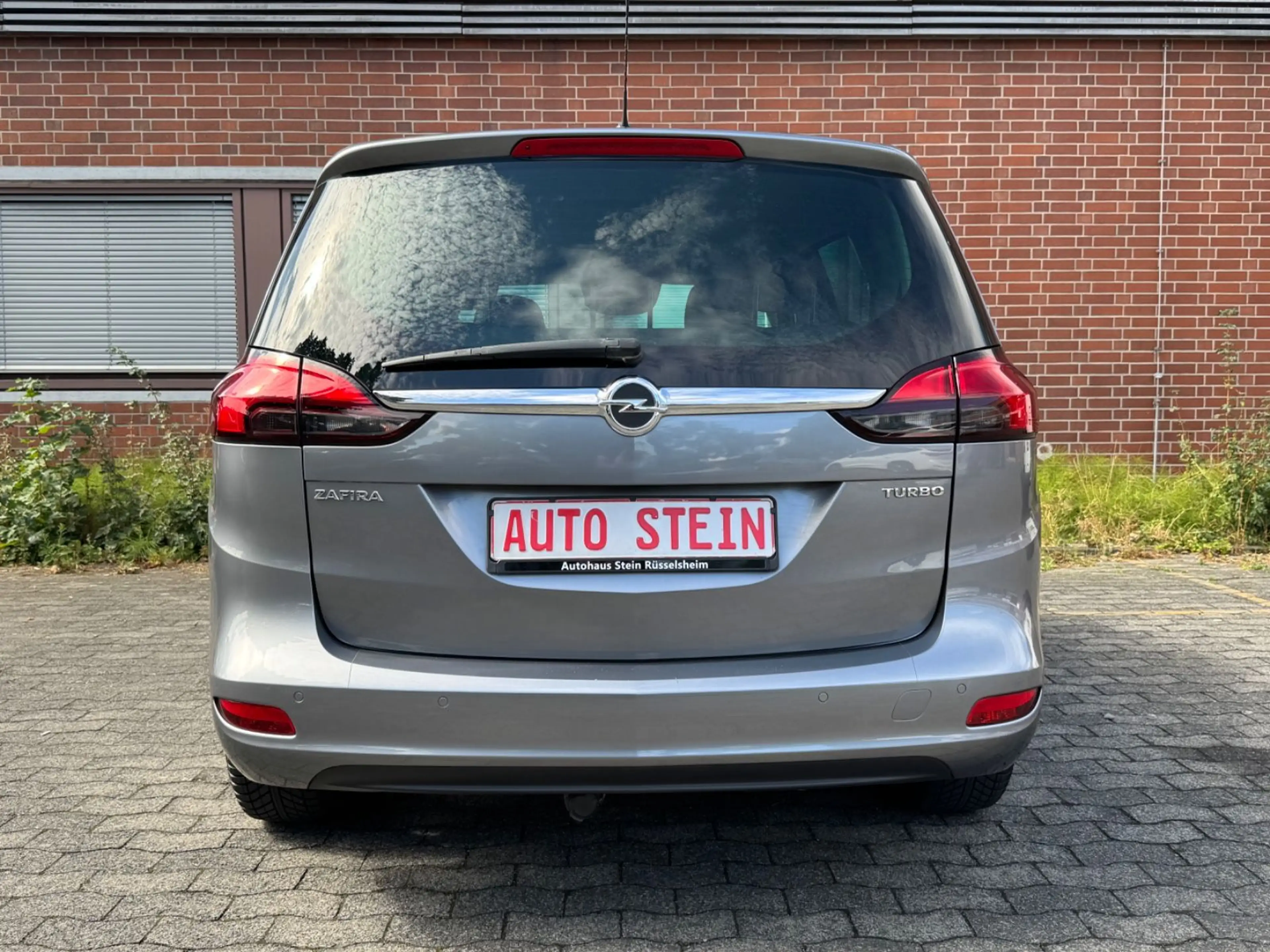 Opel Zafira C ON *7.STZ*NAVI*TEMPO*AHK*PDC*SHZ*KLIMA* — photo 6