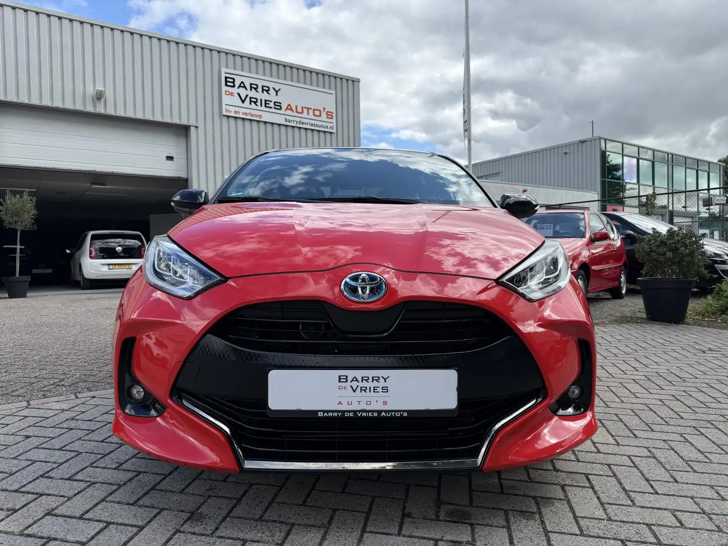 Toyota Yaris 1.5 Hybrid Launch Edition Head up display | Adapti Rouge - 2