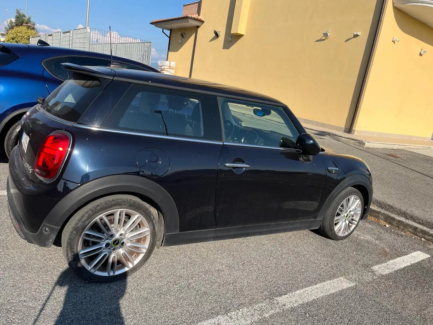 MINI Cooper SE Mini F56 2021 Full Electric 3p Essential auto Blu/Azzurro - 2