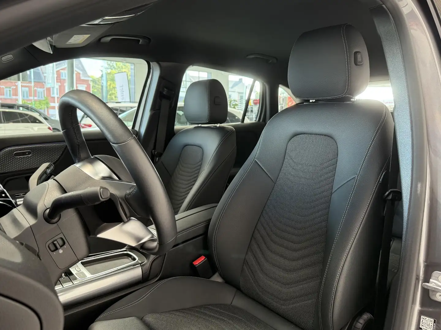Mercedes-Benz EQA 300 4MATIC Business Line | Smartphone Integratie | Wid Gris - 2