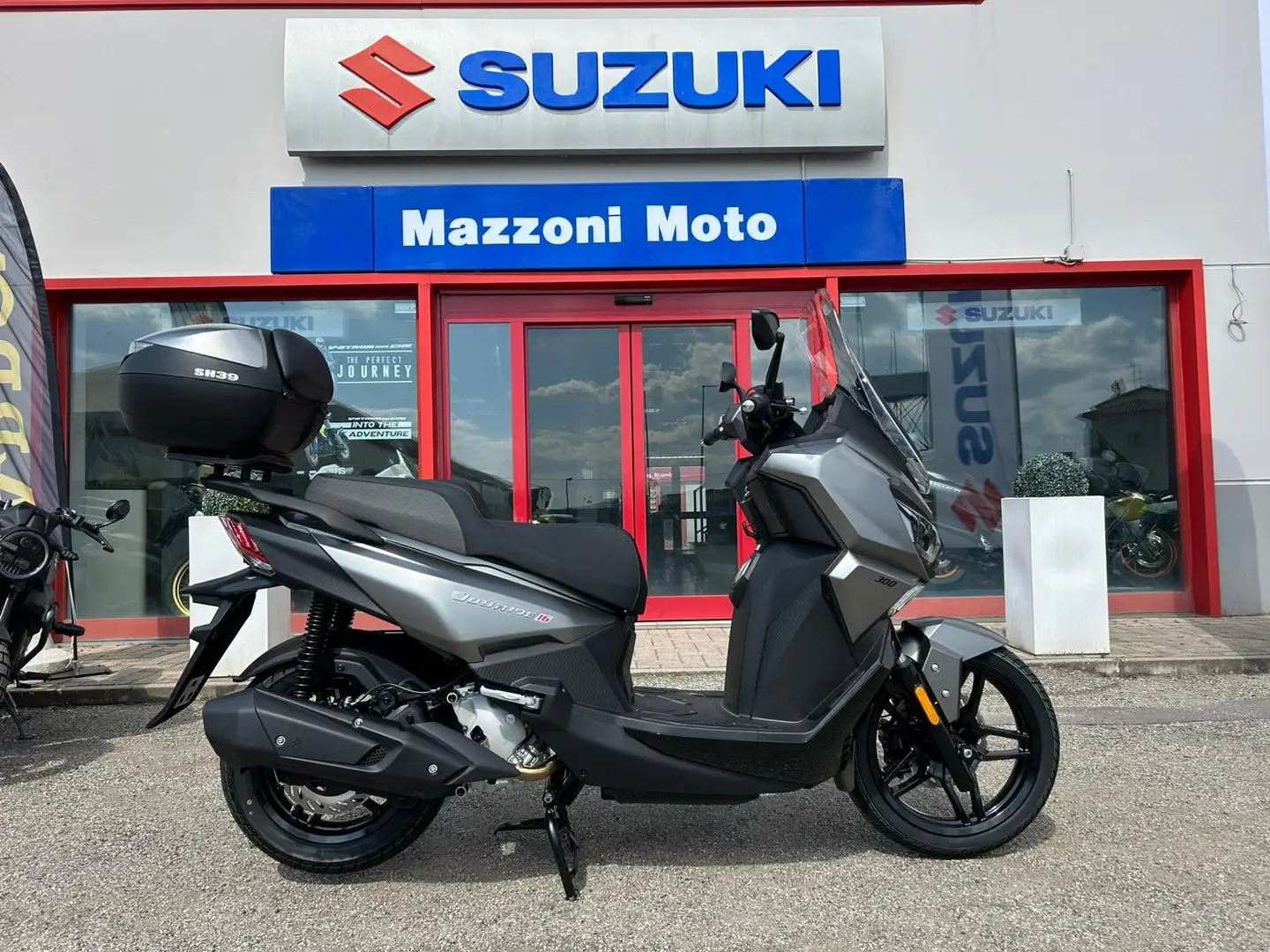 SYM Joyride 300 E5+ Plateado - 1