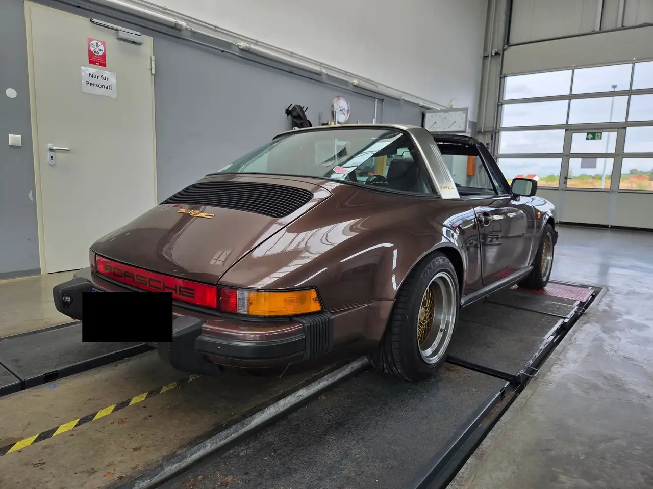 Porsche 911 SC Targa, foto 2