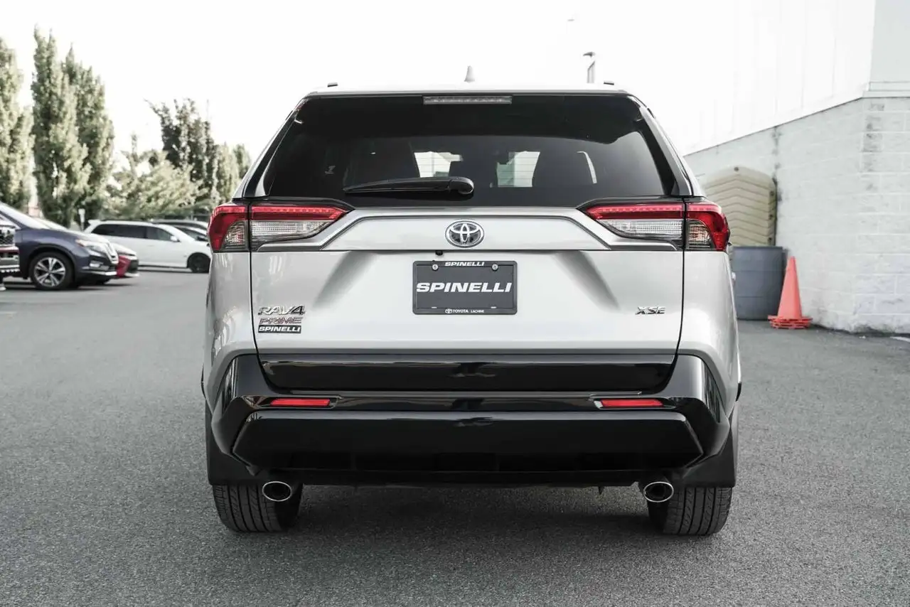 Toyota RAV 4 Prime снимка Toyota RAV 4 Prime