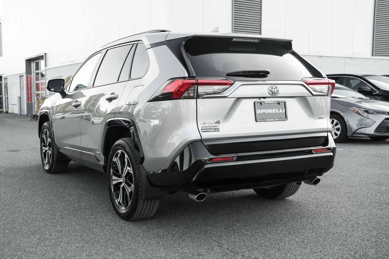 Toyota RAV 4 Prime снимка Toyota RAV 4 Prime