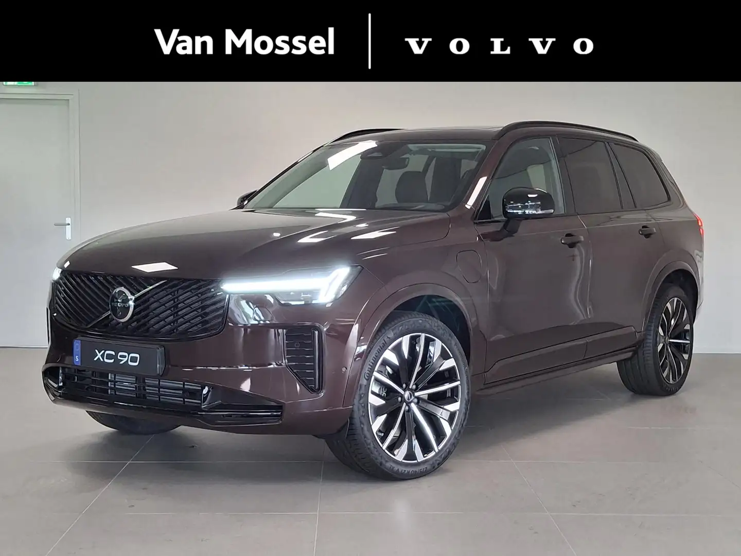 Volvo XC90 Ultra T8 Plug in Hybride 455 PK | Actieve luchtver Rood - 1