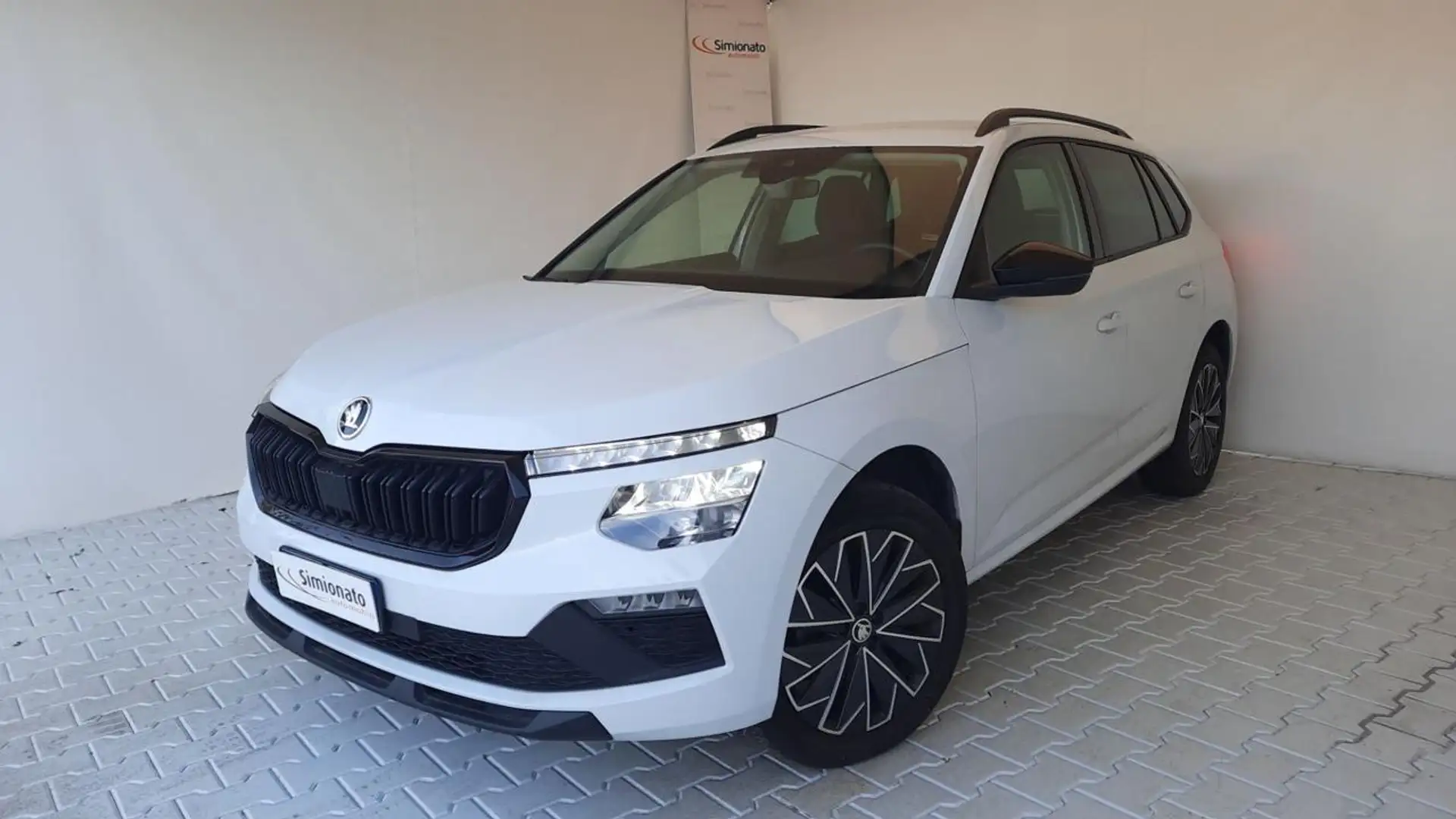 Skoda Kamiq 1.0 TSI 115 CV DSG Selection Blanc - 1