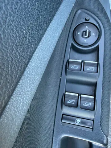 Ford C-Max view 23
