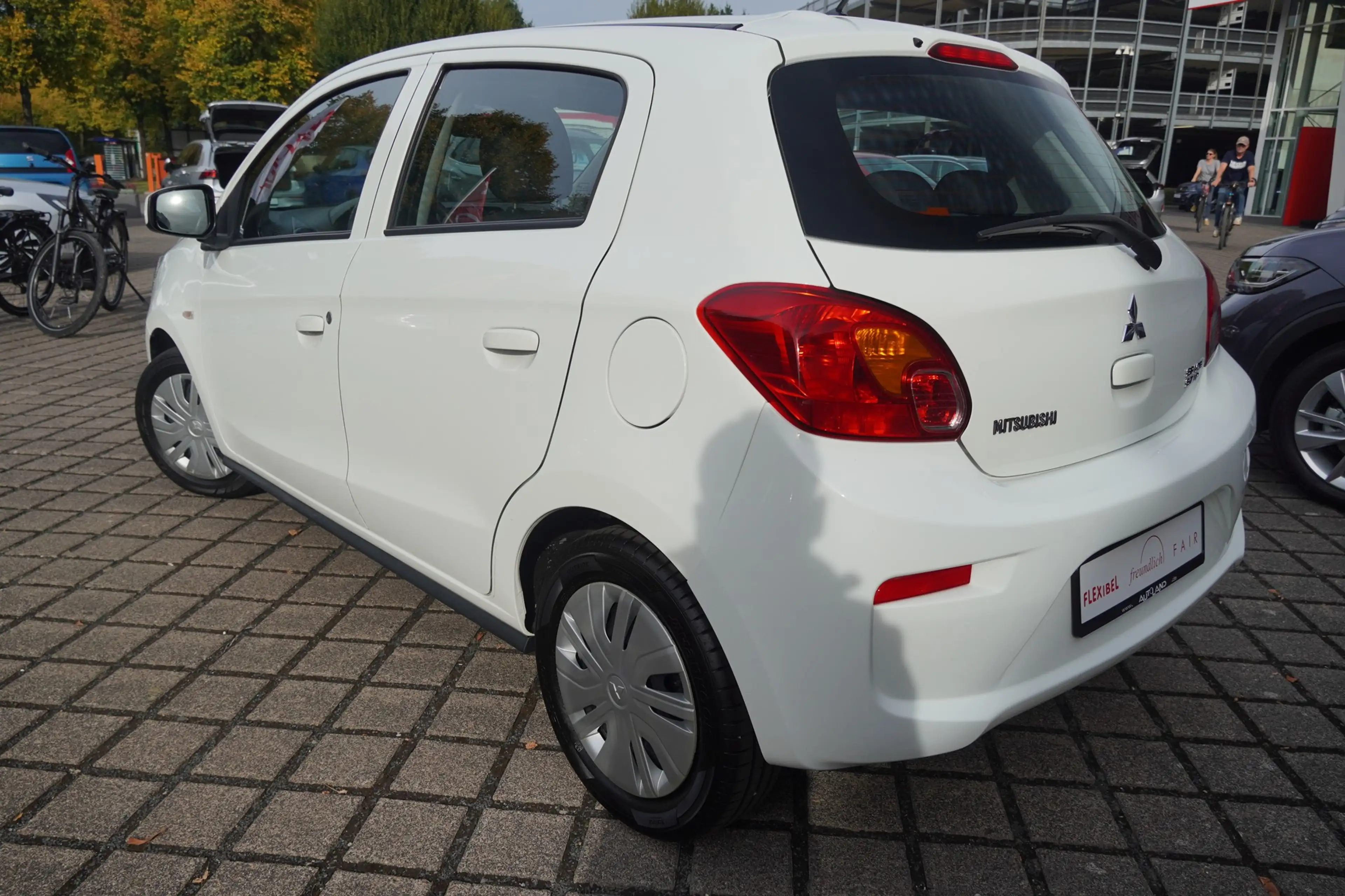 Mitsubishi Space Star 1.0 Edition Klima USB Tagfahrlicht — photo 4