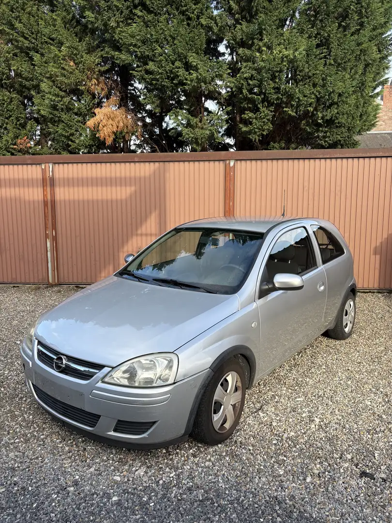 Opel Corsa 1.0 essence PRETE A IMMATRICULÉ - 1