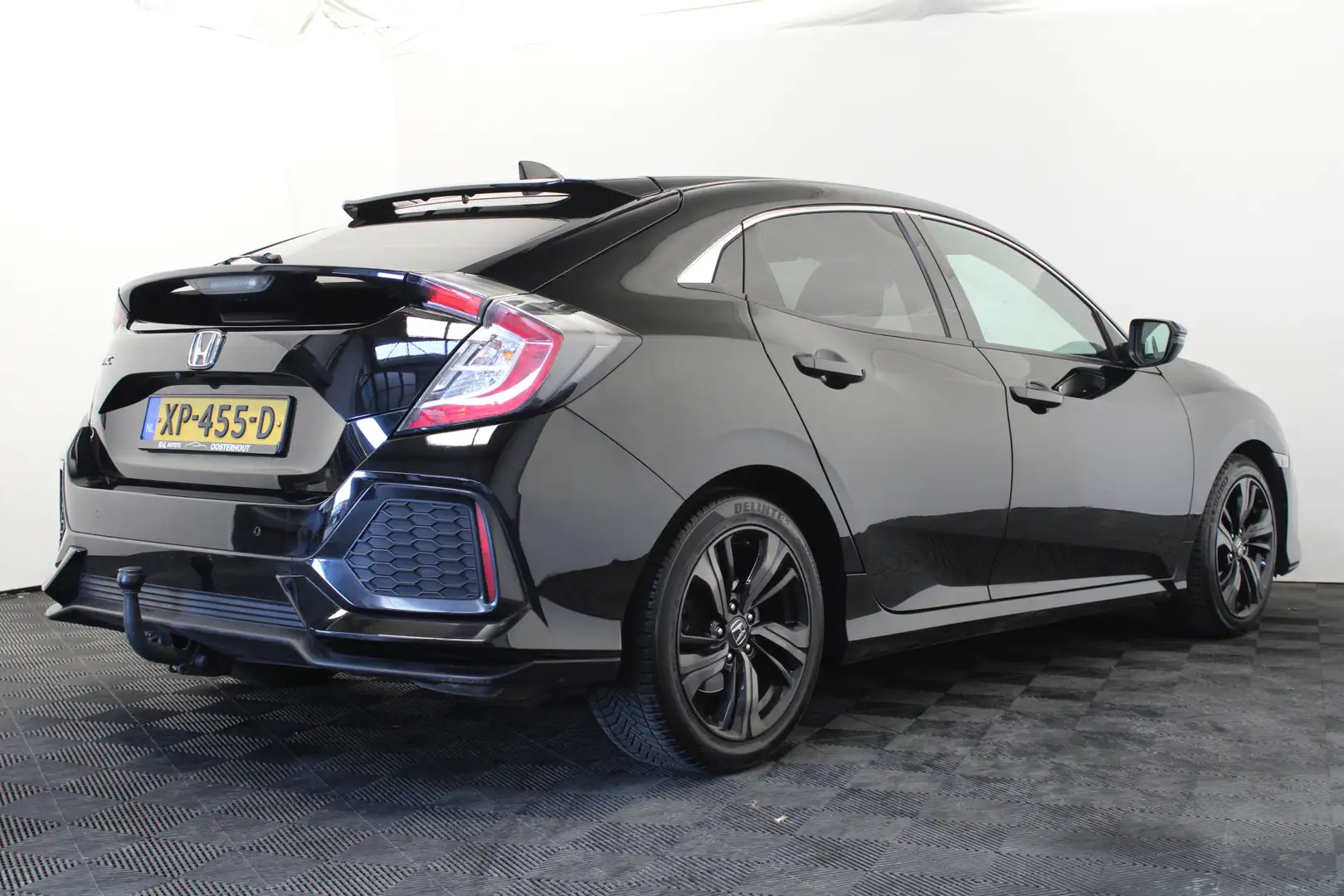 Honda Civic 1.0 i-VTEC Premium Schwarz - 2