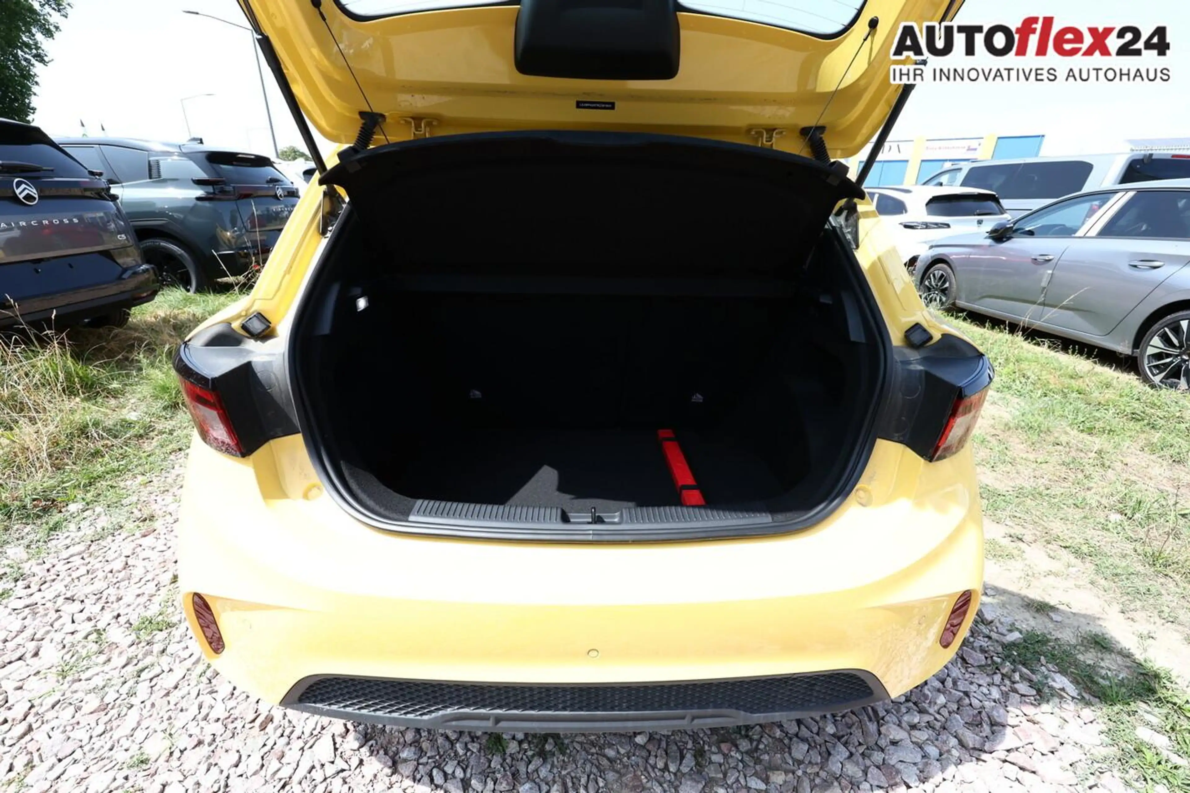 MG MG3 Comfort LED Nav Kam PDC Temp AppCo Klima 16Z 85... — photo 10