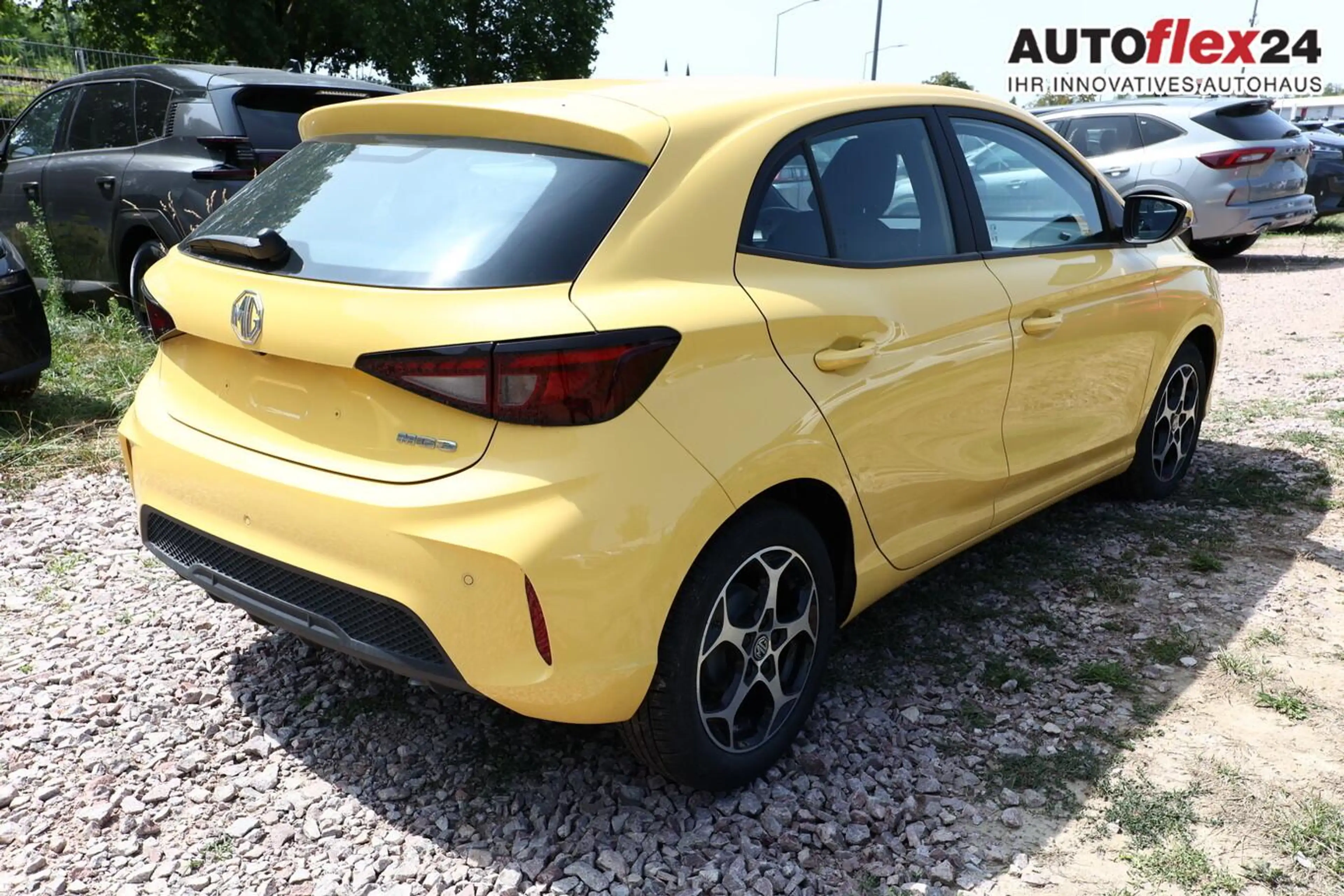 MG MG3 Comfort LED Nav Kam PDC Temp AppCo Klima 16Z 85... — photo 2