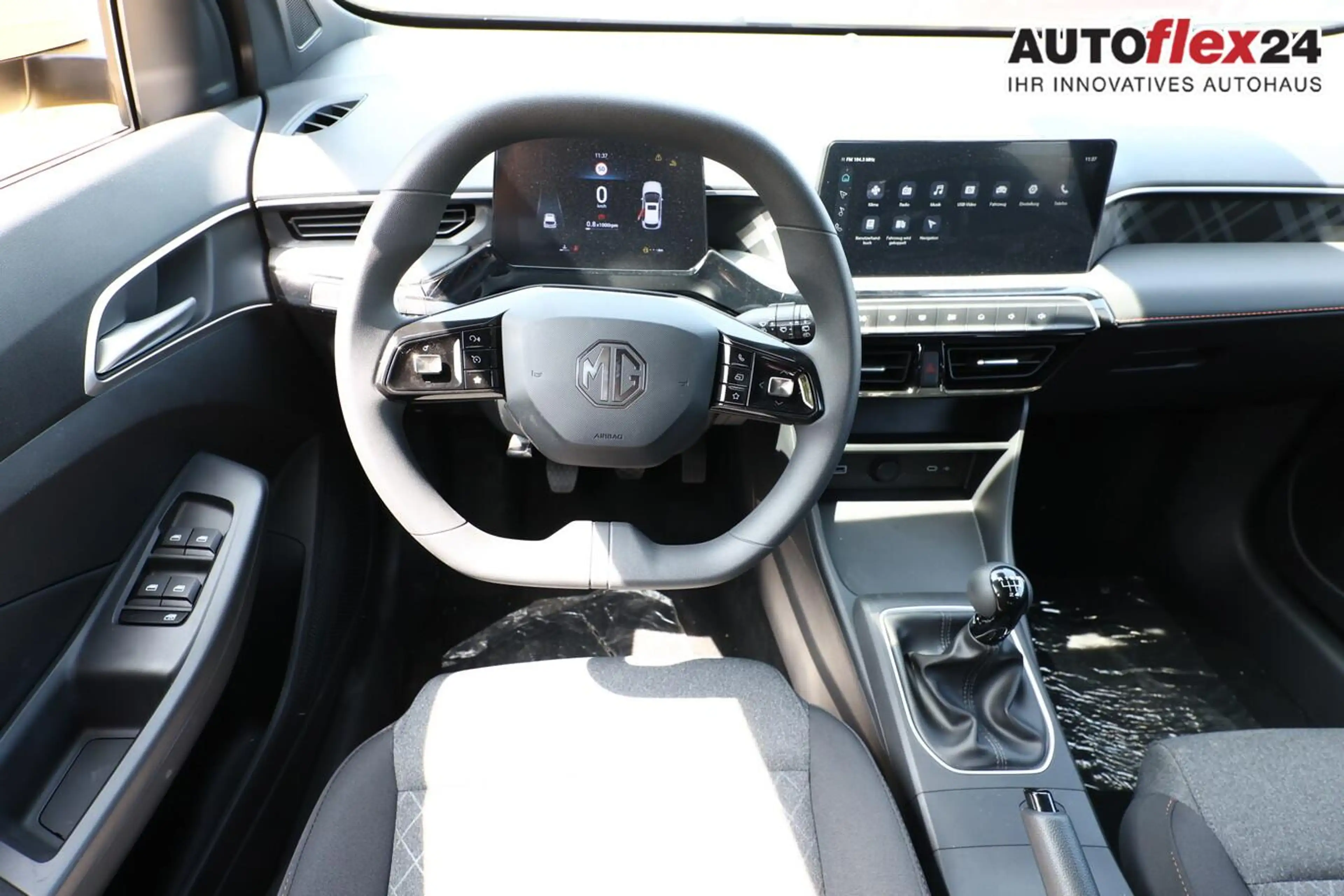 MG MG3 Comfort LED Nav Kam PDC Temp AppCo Klima 16Z 85... — photo 6