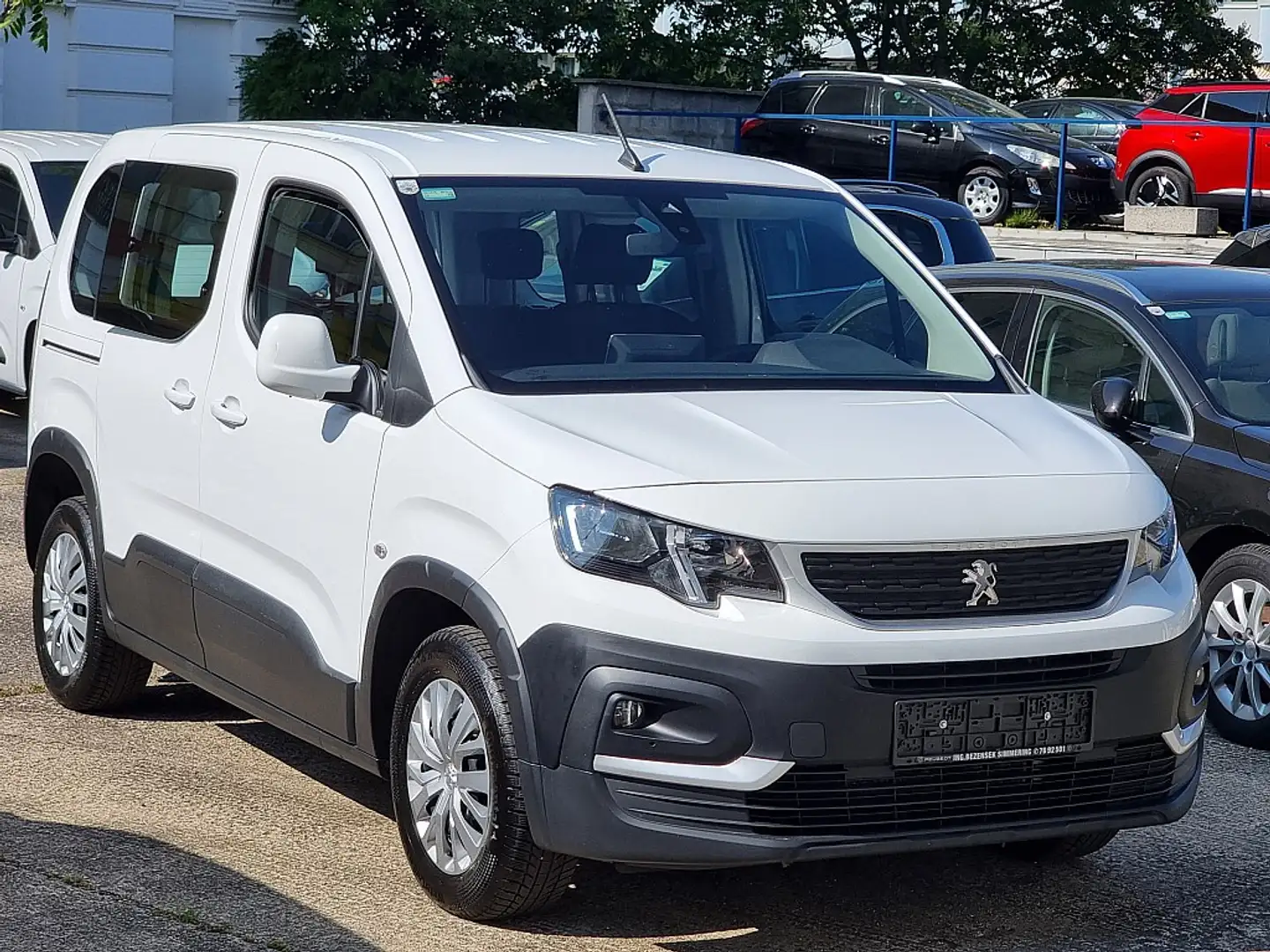 Peugeot Rifter 1,5 BlueHDI 100 S&S Active Blanc - 1