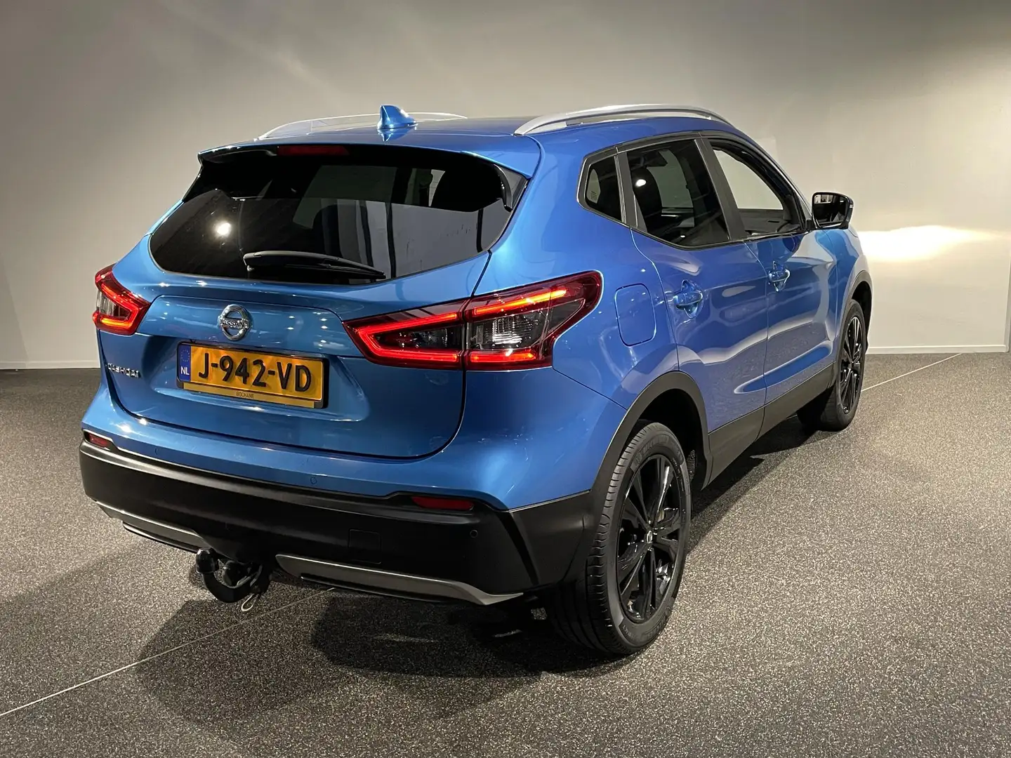 Nissan Qashqai 1.3 DIG-T N-Connecta | Trekhaak | Navigatie | Came Bleu - 2
