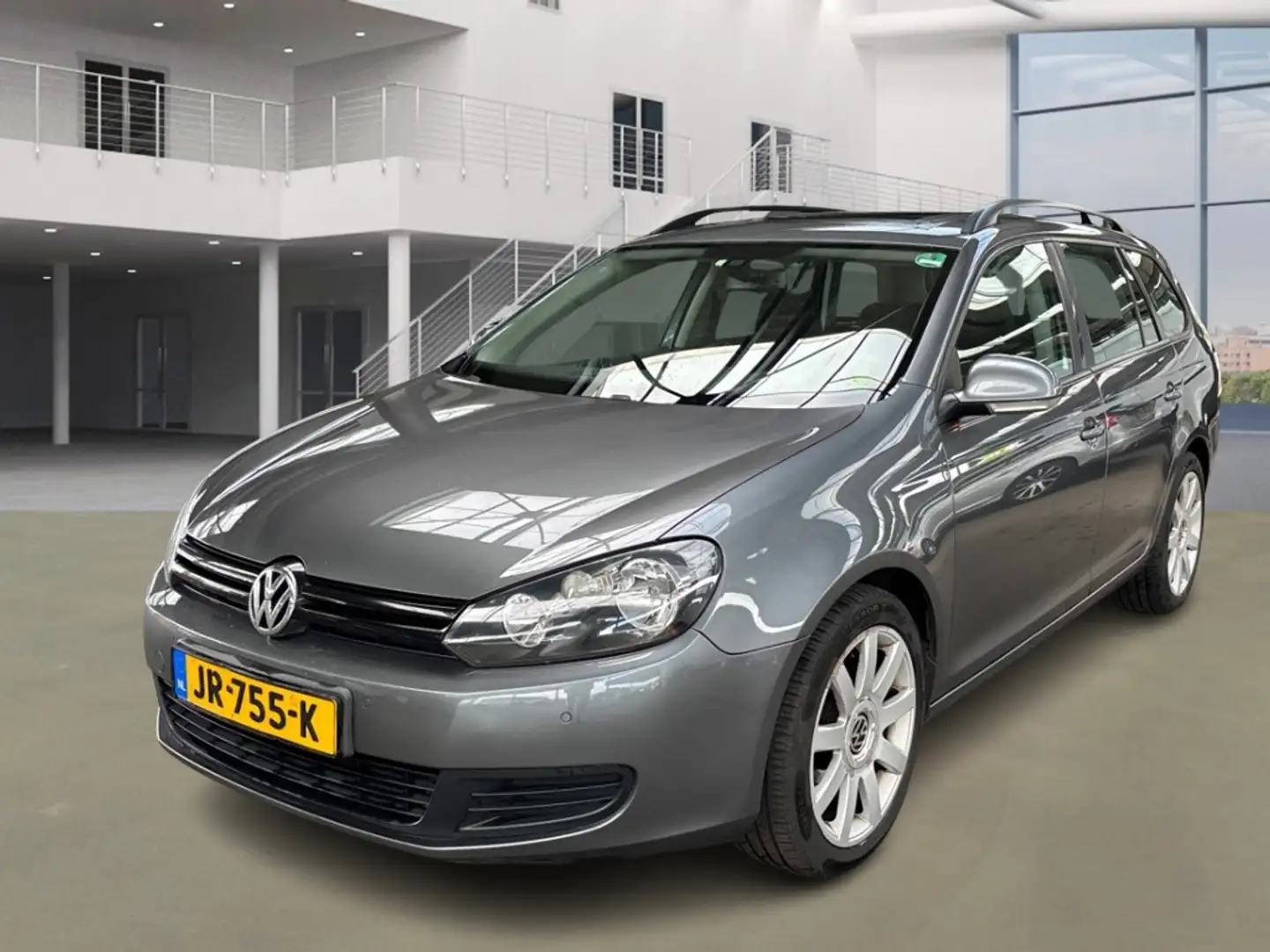 Volkswagen Golf Variant 1.6 TDI Highline Grijs - 1