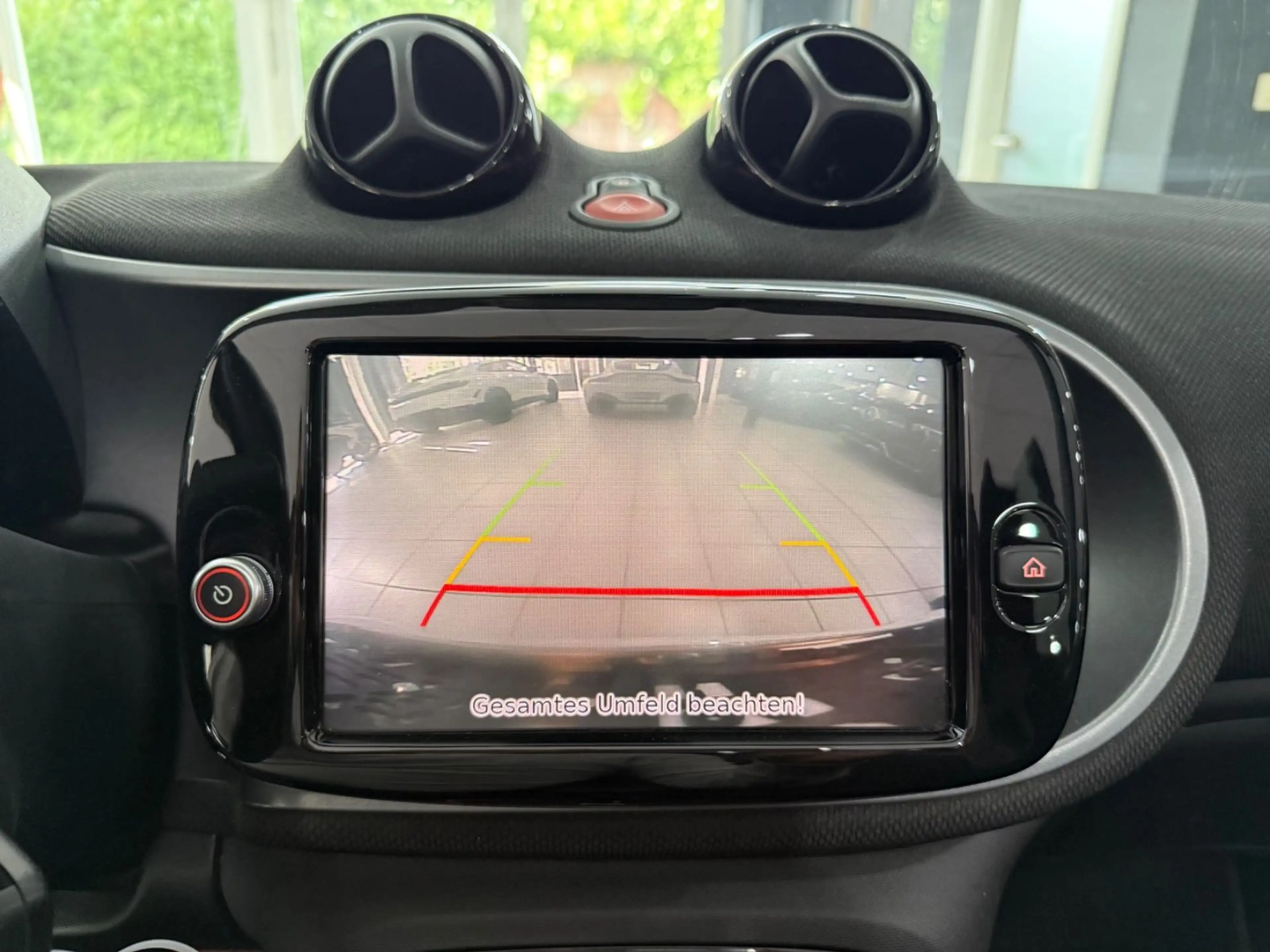 smart forTwo cabrio electric/ EQ*KAMERA*SHZ*LED-SCHW* — photo 11