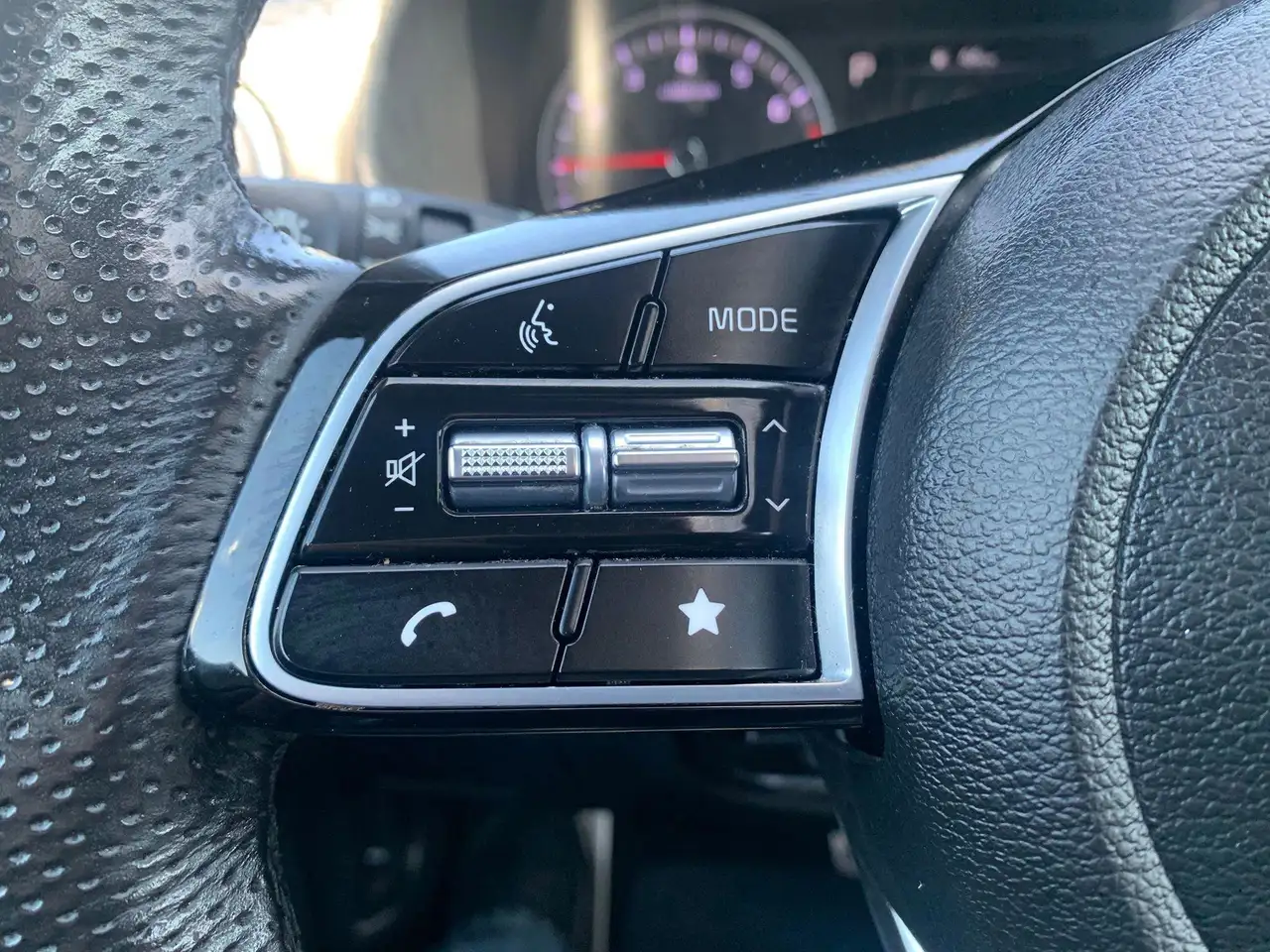 Kia Forte снимка Kia Forte