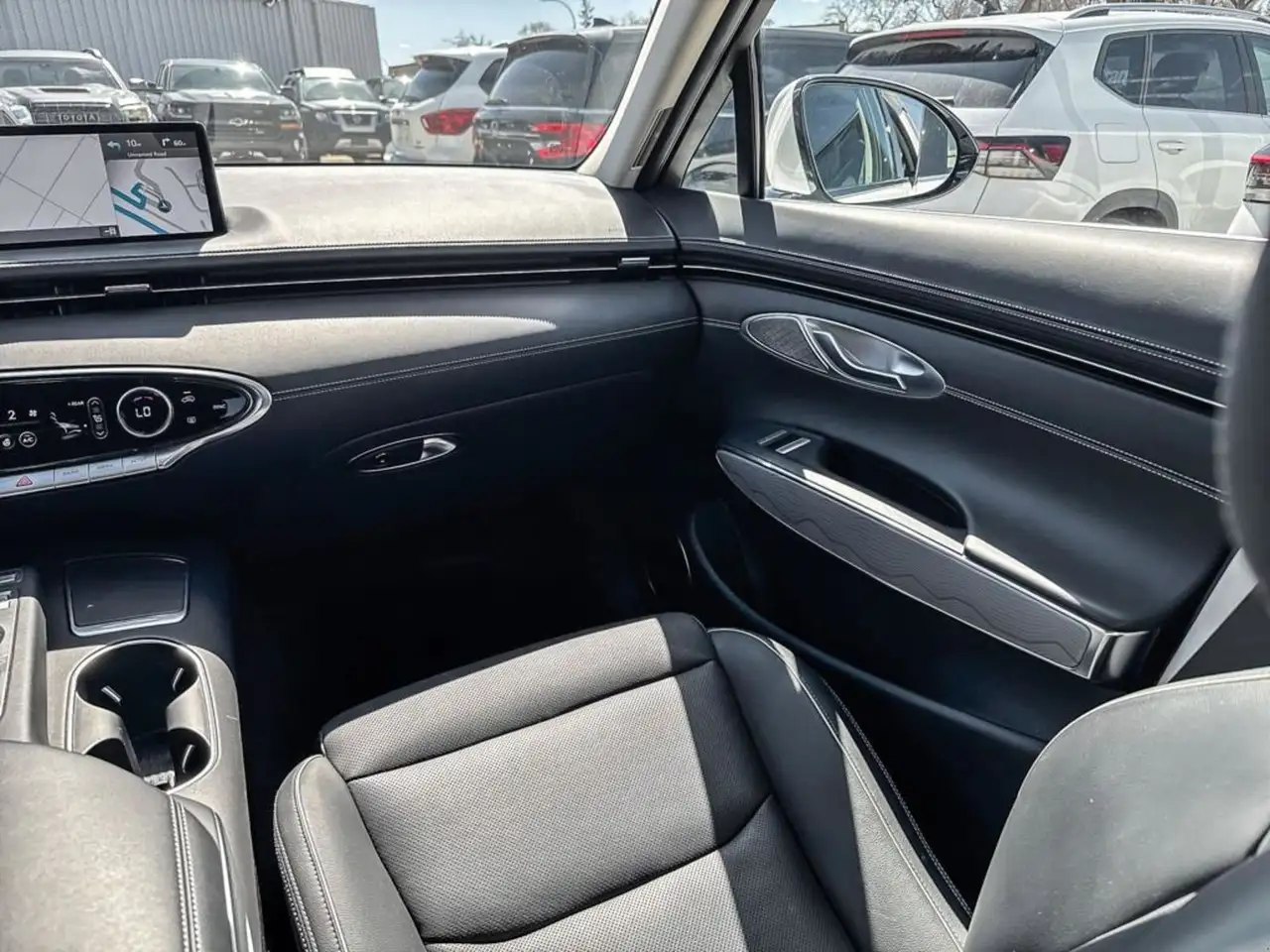 Genesis GV70 снимка Genesis GV70