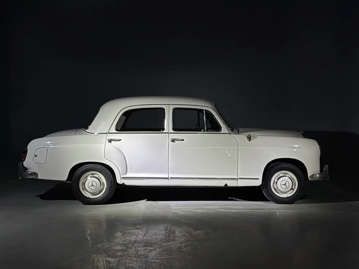 Mercedes-Benz 190 Berlina Manual de 4 Puertas Blanc - 2