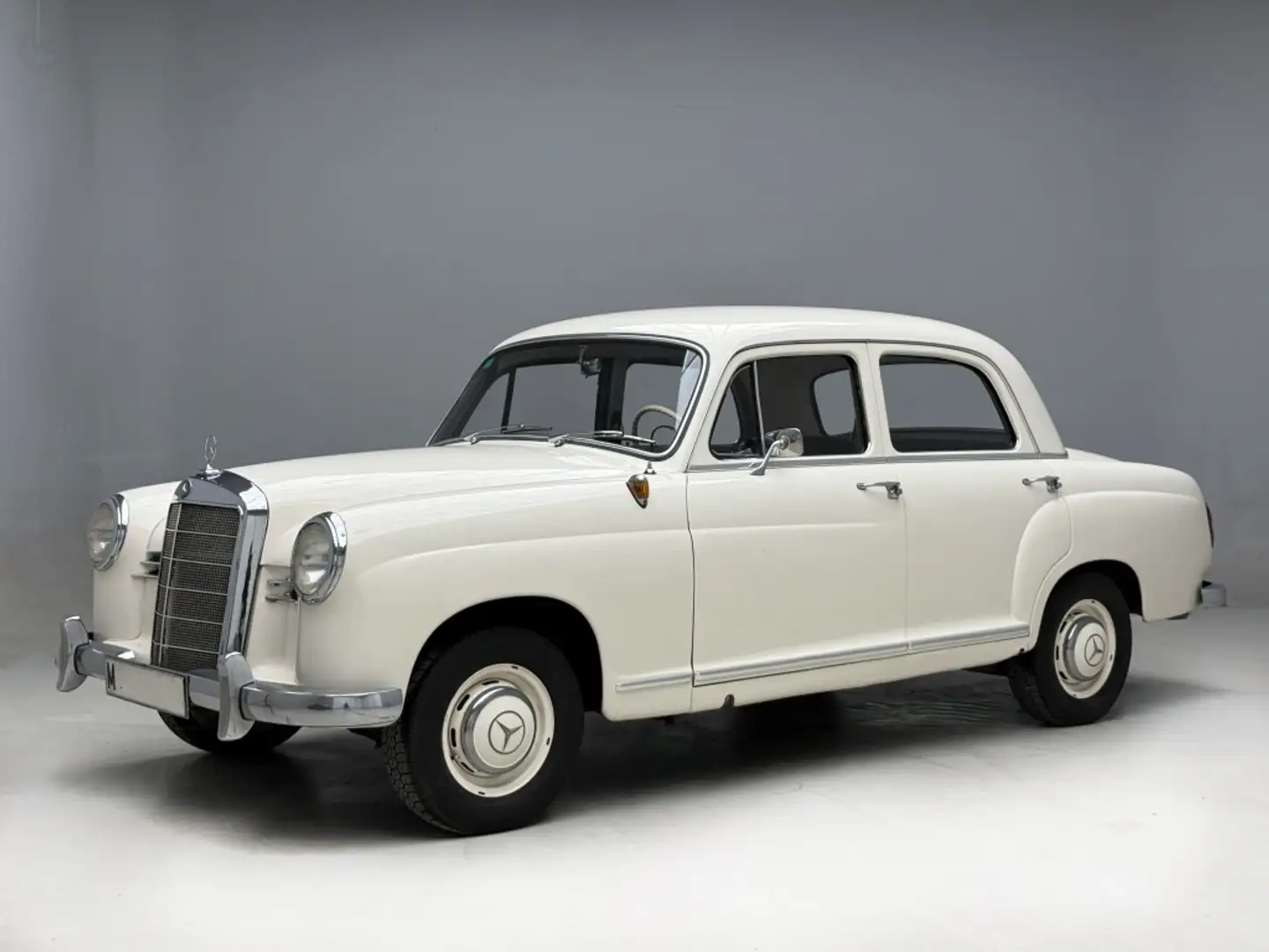 Mercedes-Benz 190 Berlina Manual de 4 Puertas Blanc - 1