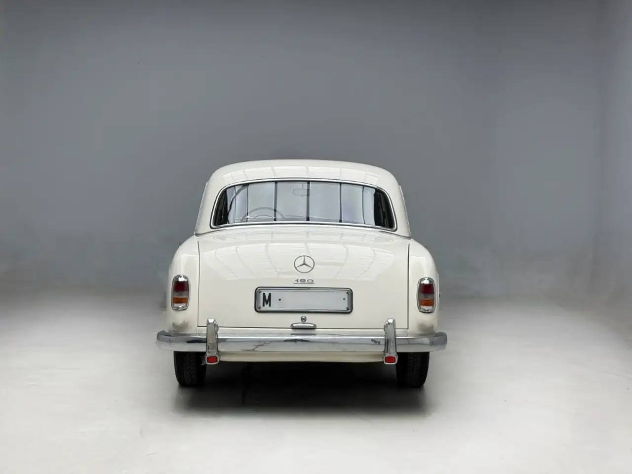 Mercedes-Benz 190 Berlina Manual de 4 Puertas, foto 7