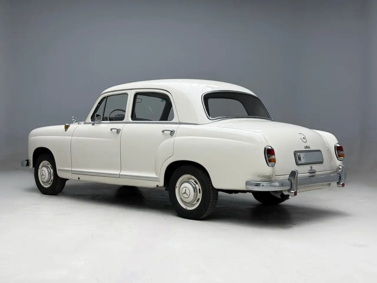 Mercedes-Benz 190 Berlina Manual de 4 Puertas, foto 8