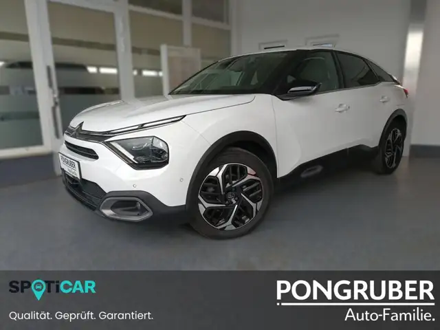 Citroen C4 PureTech 130 EAT8 Shine