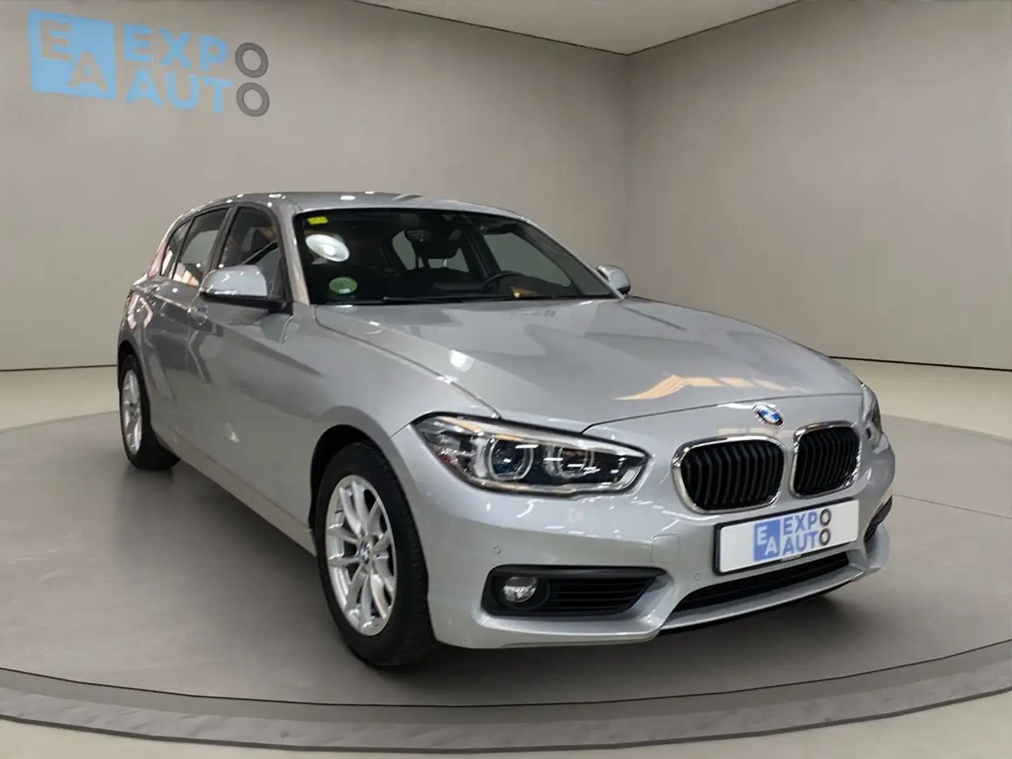 BMW 118 118d Jaune - 1