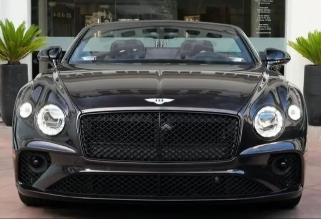 Bentley Continental GT W12 Convertible