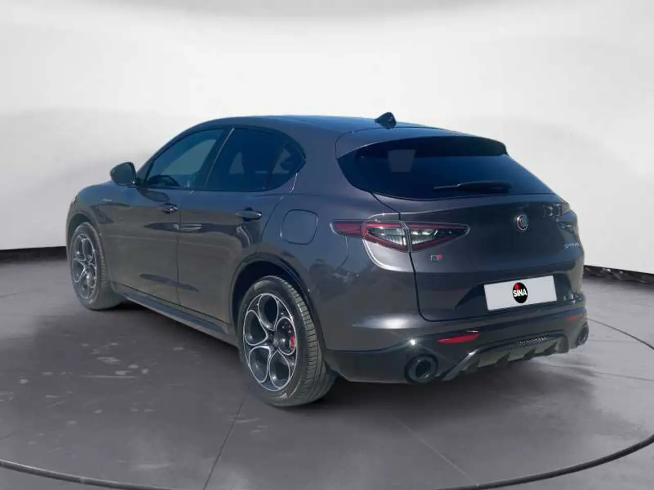 Alfa Romeo Stelvio 2024