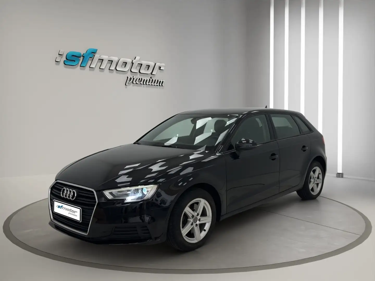 Audi A3 Sportback 35 TDI S tronic 110kW Negro - 1